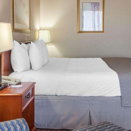The Clarion Inn Элк-Сити Экстерьер фото