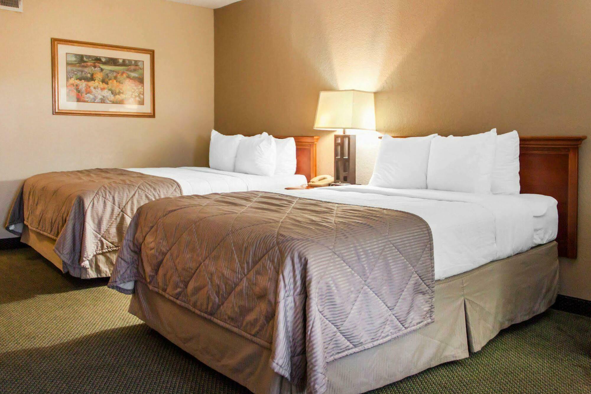 The Clarion Inn Элк-Сити Экстерьер фото