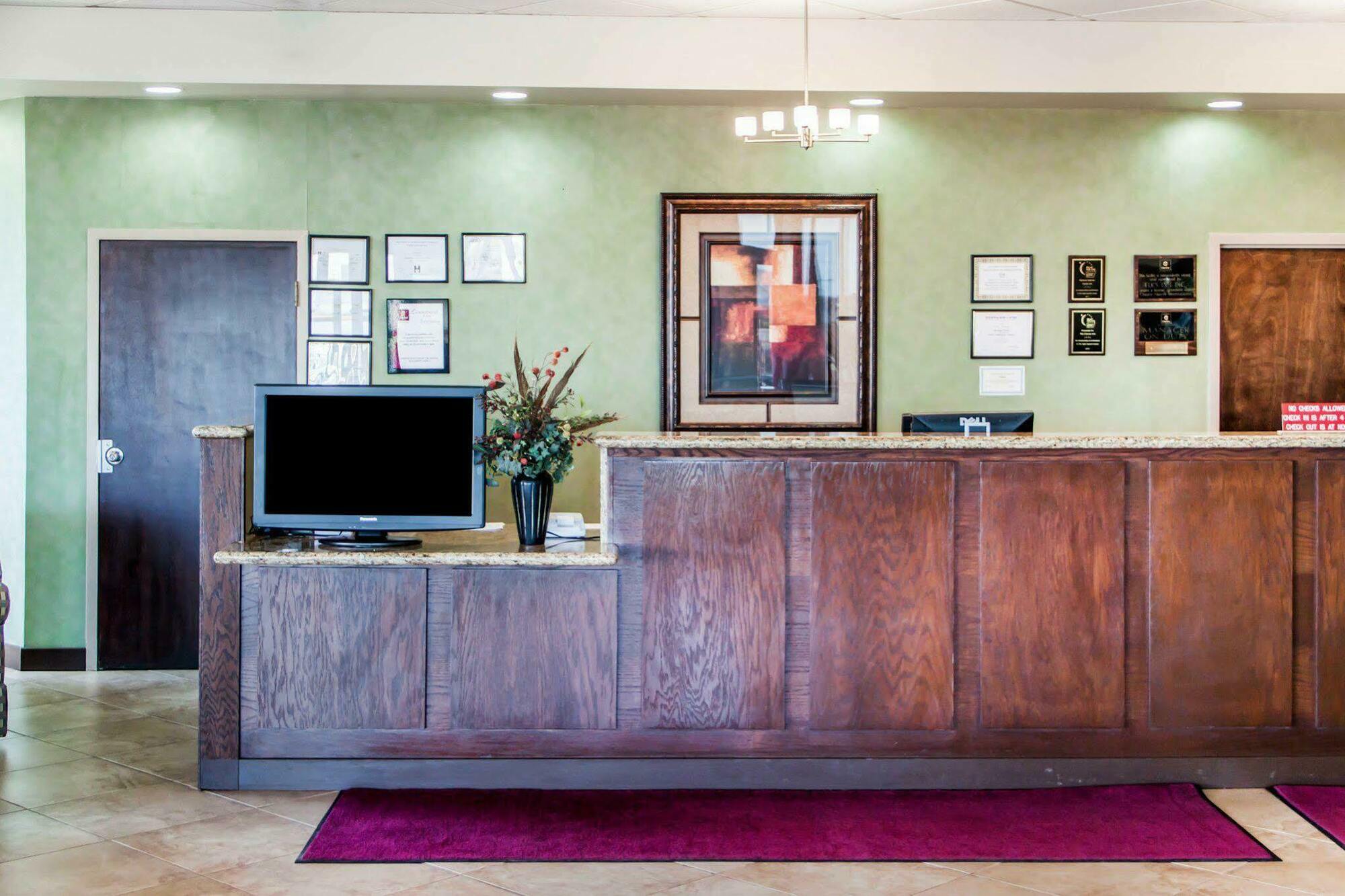 The Clarion Inn Элк-Сити Экстерьер фото